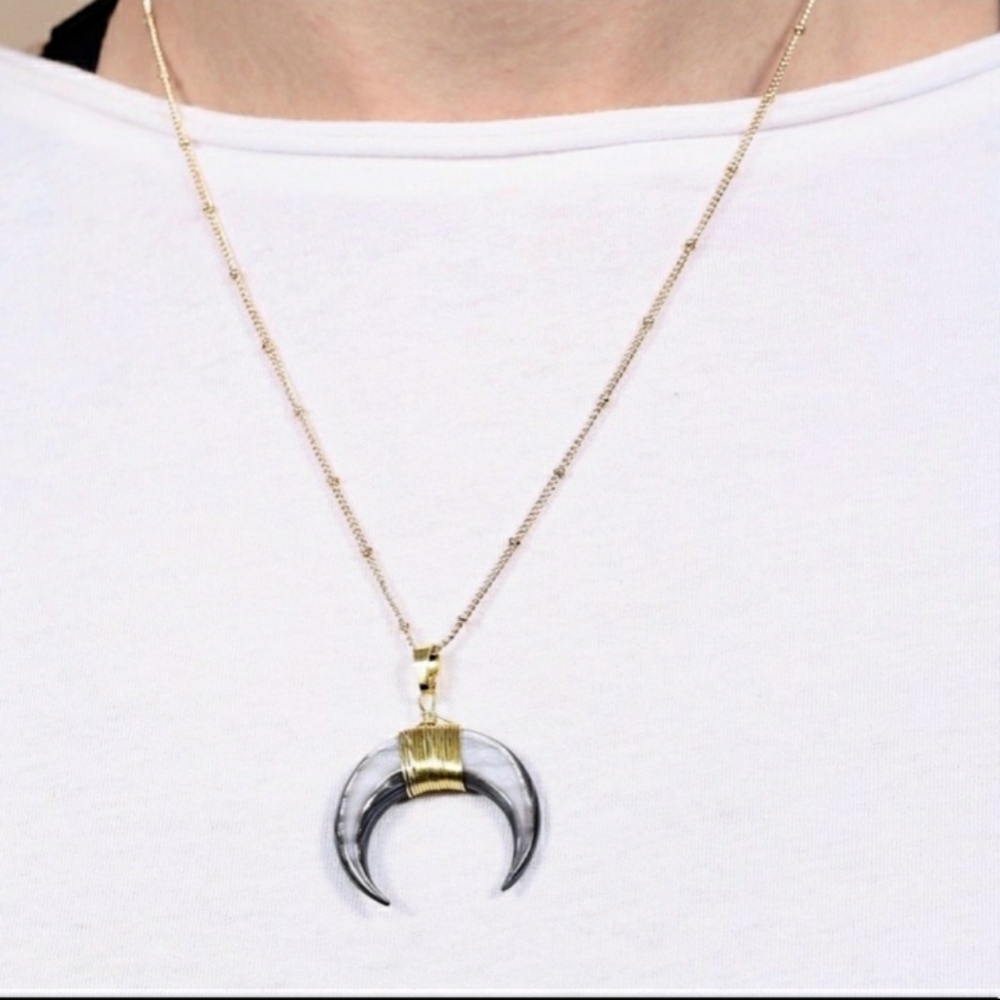 Crescent Horn Necklace - Picture 3 of 5